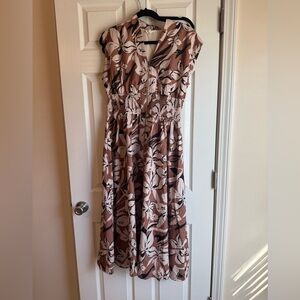 Entro Brown and Cream Floral Maxi Dress